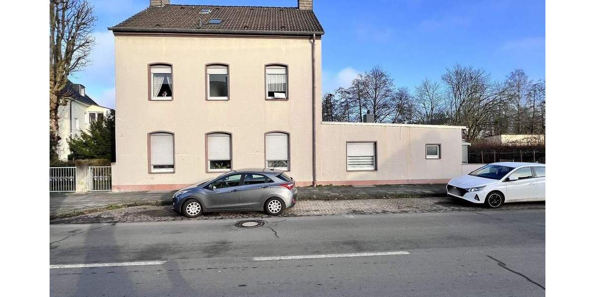 Mehrfamilienhaus, Wohnhaus Langenfeld Immigrath - 9 Zimmer, 150 m&sup2;, 389.000&euro; | Angebot:25743953