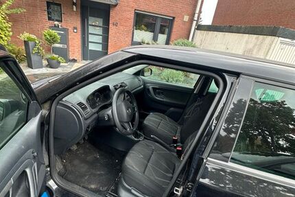 Skoda Fabia 132.250 km 3.800 € Hagen 58135