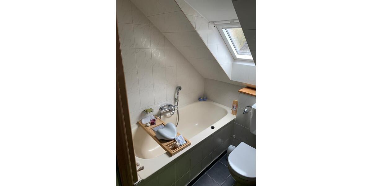 Maisonettenwohnung Wülfrath - 4 Zimmer, 120 m&sup2;, 1.420&euro; | Angebot:24781919