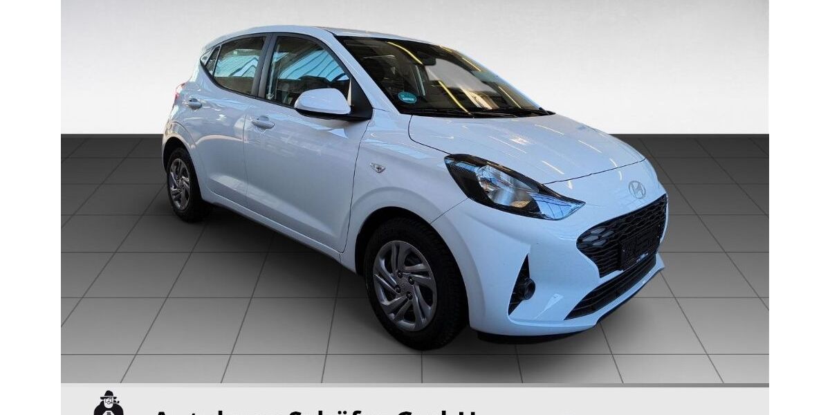 Hyundai i10 7.679 km 14.885 &euro; Leverkusen 51373