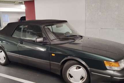Saab 900