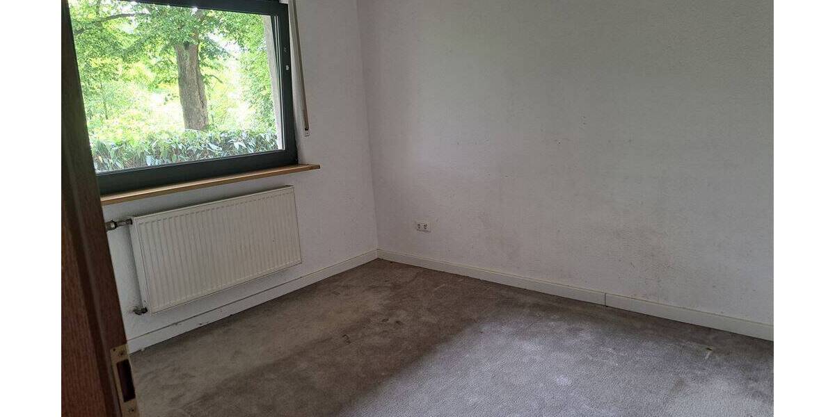 Mehrfamilienhaus, Wohnhaus Kürten - 7 Zimmer, 186 m&sup2;, 350.000&euro; | Angebot:25699790