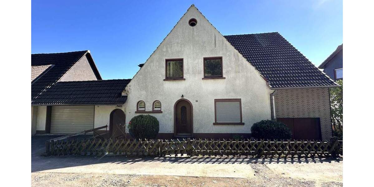 Einfamilienhaus Halver Carthausen - 6 Zimmer, 122 m&sup2;, 179.000&euro; | Angebot:23825052
