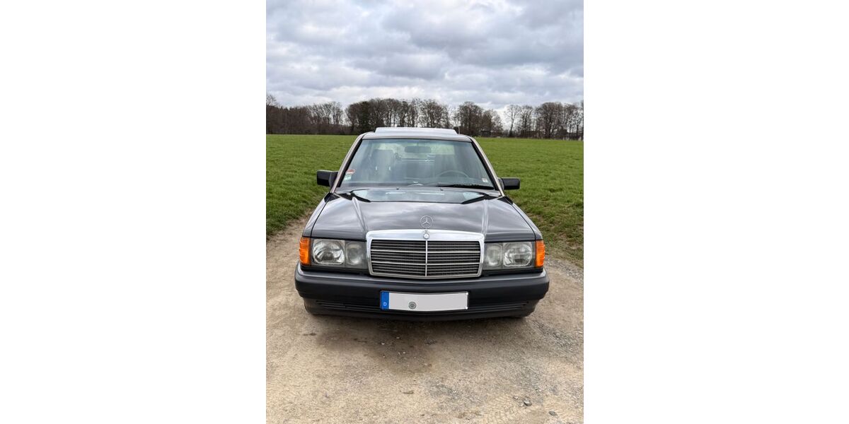 Mercedes-Benz 190 282.000 km 6.690 &euro; Leichlingen 42799