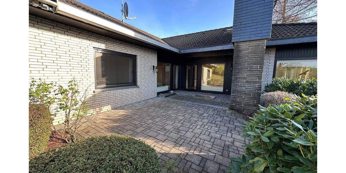 Bungalow Solingen Gräfrath - 6 Zimmer, 228 m&sup2;, 675.000&euro; | Angebot:24668153