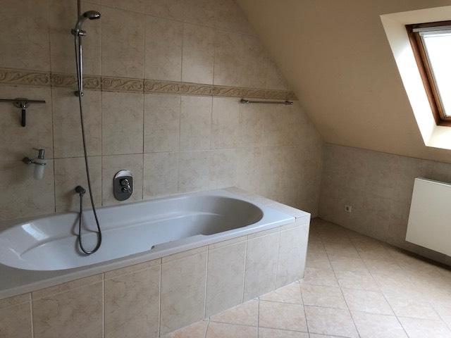 Dachgeschoßwohnung Wuppertal Gemarkung Langerfeld - 2 Zimmer, 95 m&sup2;, 1.030&euro; | Angebot:24359796