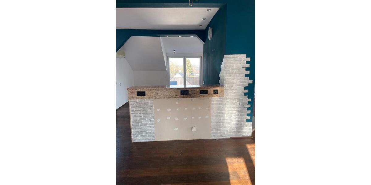 Dachgeschoßwohnung Remscheid Reinshagen - 5 Zimmer, 120 m&sup2;, 1.600&euro; | Angebot:25231588