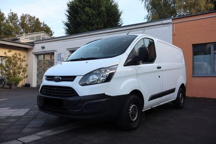 Ford Transit Custom 186.000 km 6.899 &euro; Düsseldorf 40474