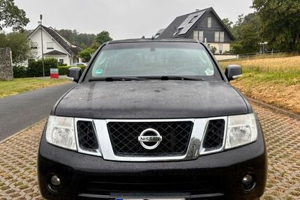 Nissan Navara 218.000 km 8.499 &euro; Wermelskirchen 42929