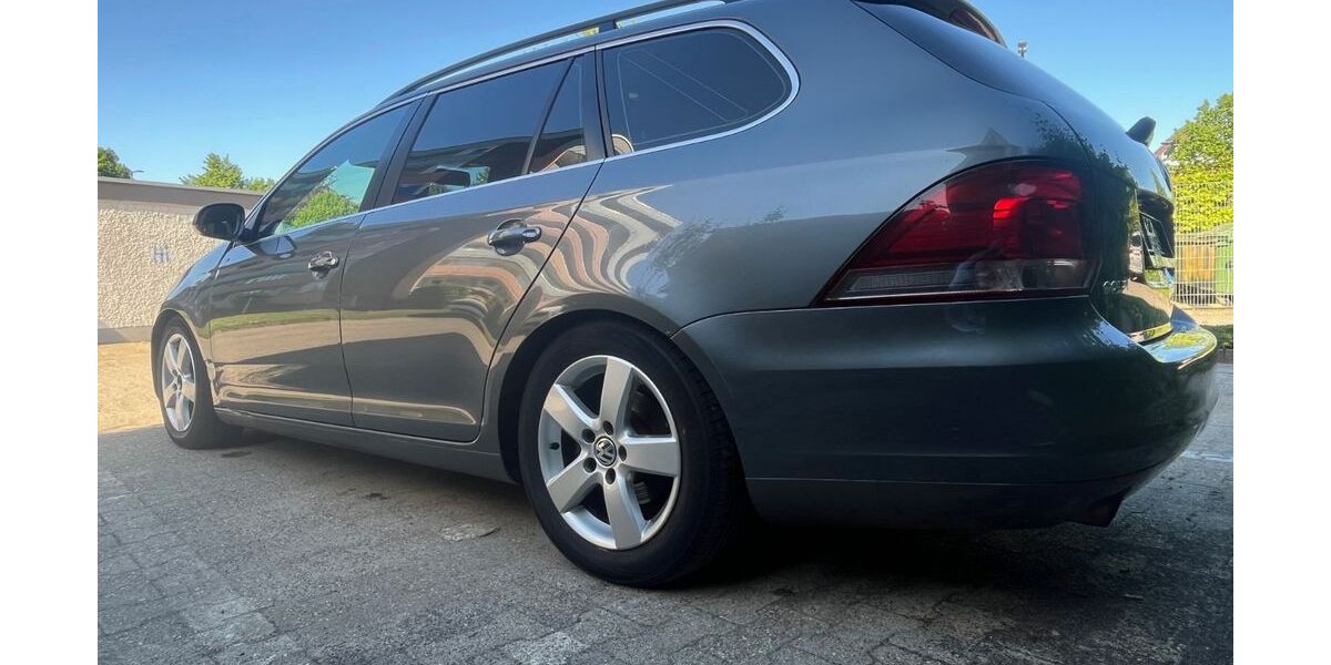 VW Golf 212.752 km 2.750 &euro; Köln 50765