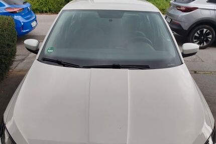 Skoda Fabia 47.500 km 10.900 &euro; Wuppertal 42115