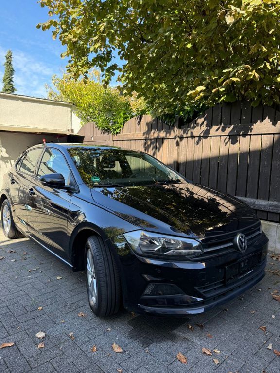 VW Polo 53.000 km 8.650 € Köln 50737