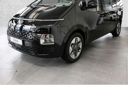 Hyundai STARIA 16.671 km 39.390 &euro; Köln Süd 50968