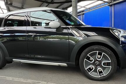 Mini Countryman S (Cooper) 170.000 km 11.000 &euro; Düsseldorf 40472
