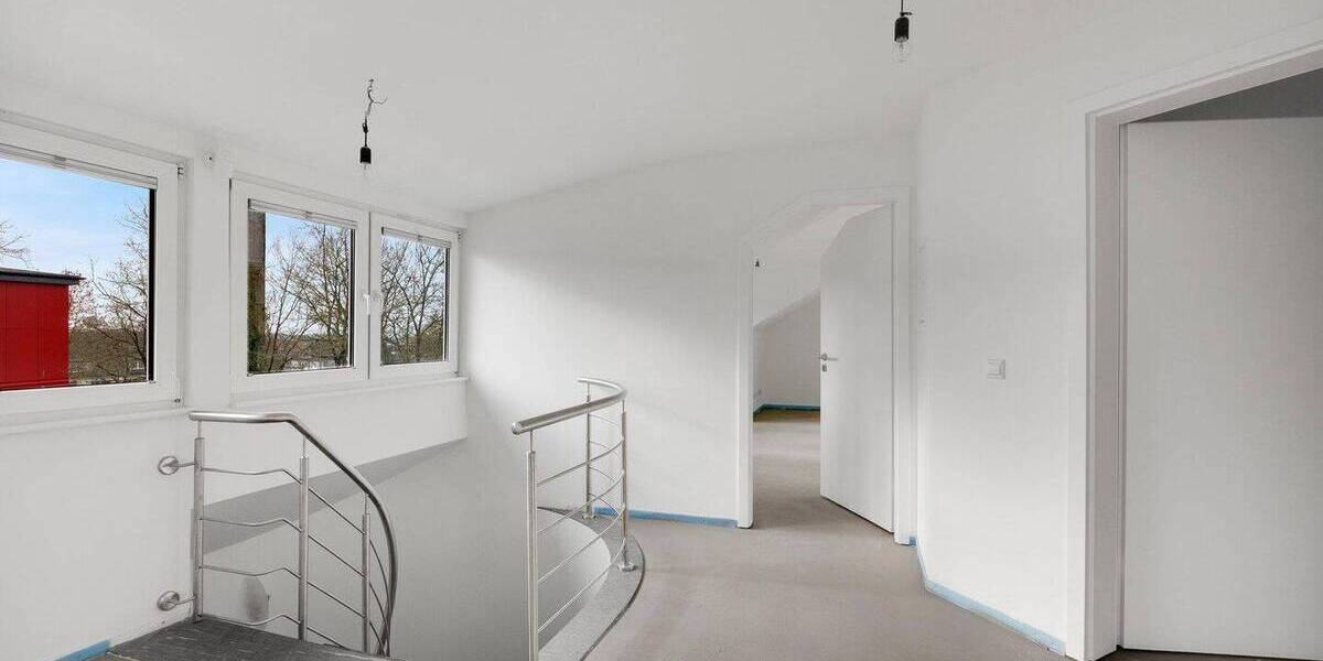 Einfamilienhaus Halver - 1 Zimmer, 385 m&sup2;, 930.000&euro; | Angebot:26008369