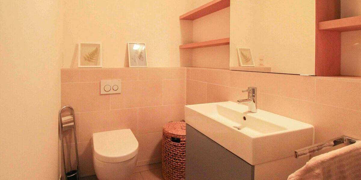 Etagenwohnung Düsseldorf Pempelfort - 2 Zimmer, 90 m&sup2;, 645.000&euro; | Angebot:26698526
