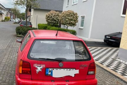 VW Polo 115.000 km 888 &euro; Köln 51145
