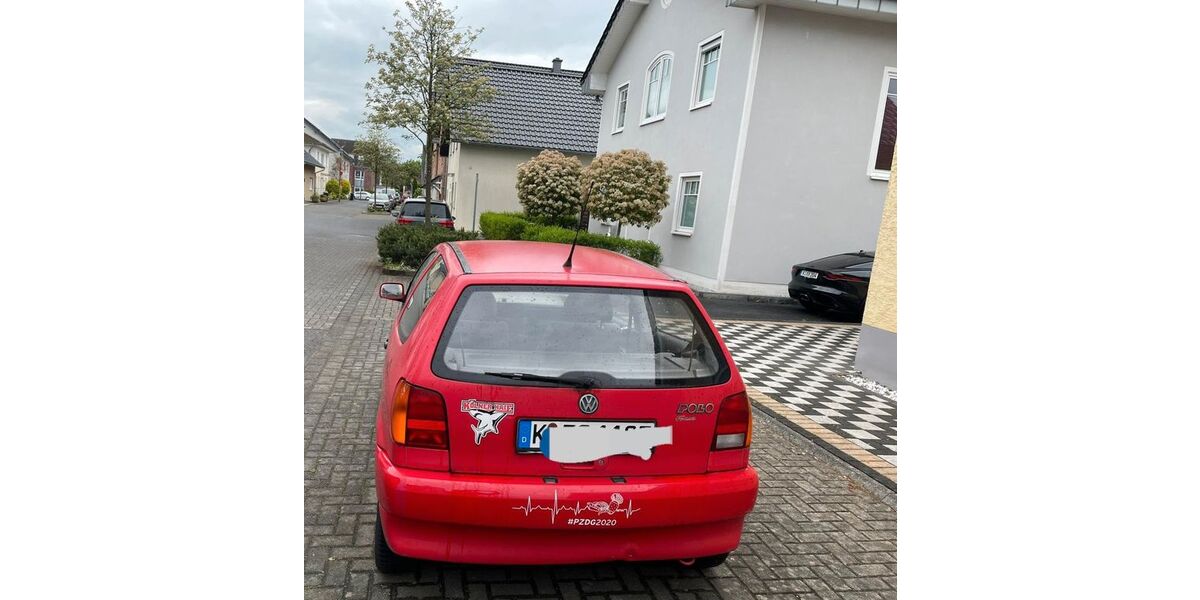 VW Polo 115.000 km 888 &euro; Köln 51145