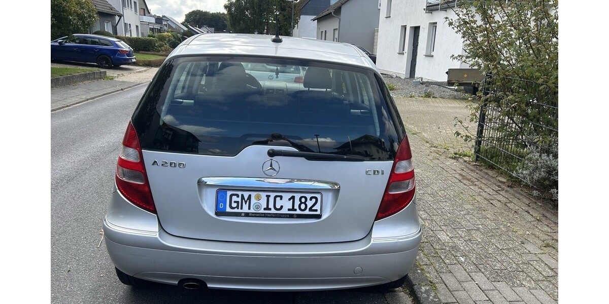 Mercedes-Benz A-Klasse 160.000 km 2.799 &euro; Radevormwald 42477