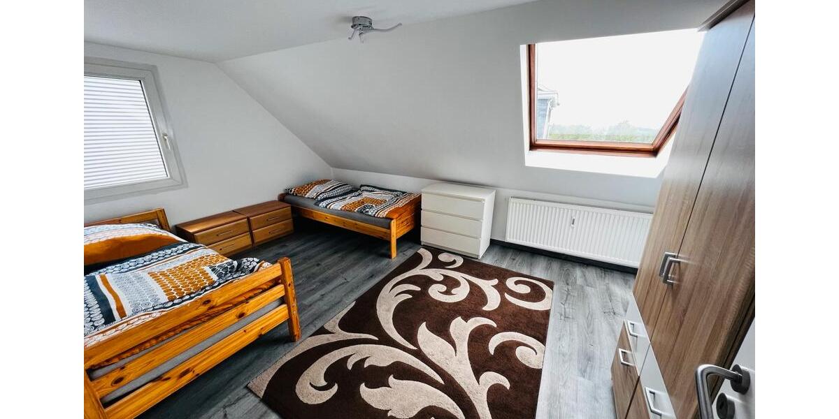 Etagenwohnung Remscheid Reinshagen - 1 Zimmer, 12 m&sup2;, 550&euro; | Angebot:26190203
