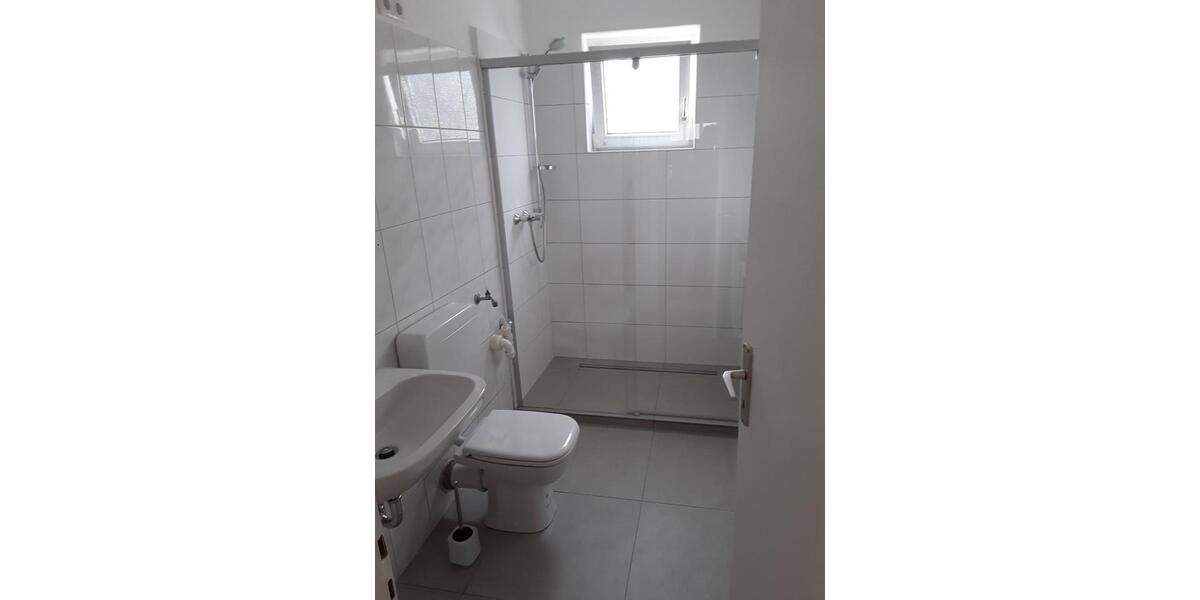 Erdgeschoßwohnung Hattingen Niederbonsfeld - 3 Zimmer, 60 m&sup2;, 135.000&euro; | Angebot:24877518