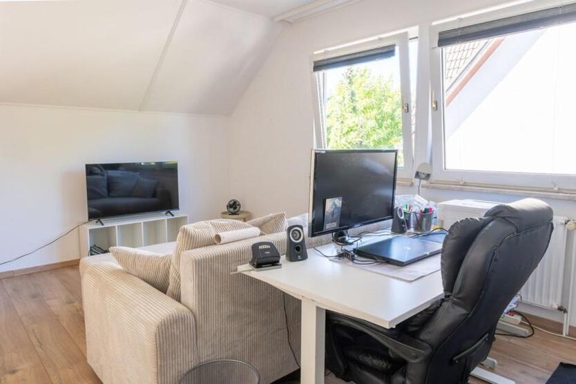Freundliches 5,5-Zimmer-Haus mit Terrasse, Kamin, Pool und Sauna
