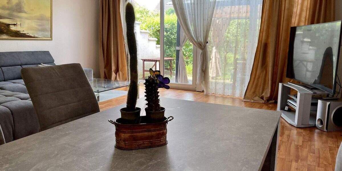 Reihenmittelhaus Köln Ossendorf - 4 Zimmer, 145 m&sup2;, 2.750&euro; | Angebot:24736531