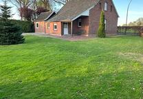 Haus im Grünen Leben auf dem Land im südlichen Emsland