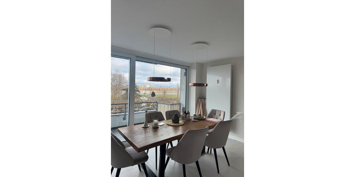 Etagenwohnung Neuss Furth-Mitte - 2 Zimmer, 120 m&sup2;, 4.800&euro; | Angebot:24505328