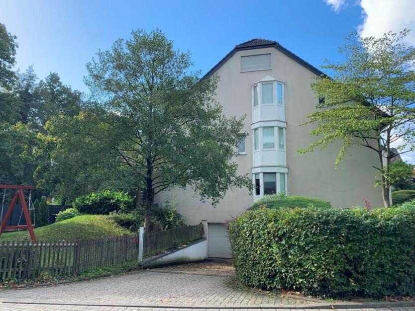 3 Zi Wohnung, Garage mit Wallbox+Stellplatz, Balkon, V-Langenberg zimmer