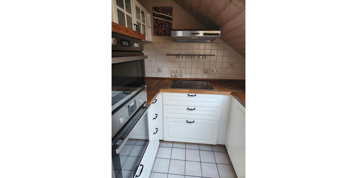Dachgeschoßwohnung Lindlar - 4 Zimmer, 83 m&sup2;, 760&euro; | Angebot:24766509
