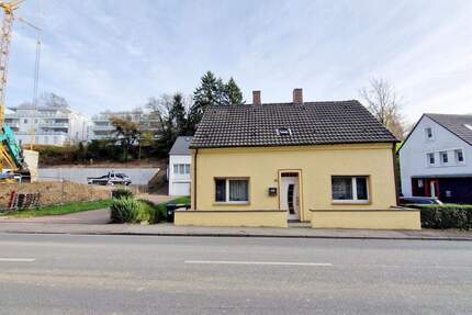 Haus Mülheim Holthausen - 5 Zimmer, 135 m&sup2;, 369.000&euro; | Angebot:24737835