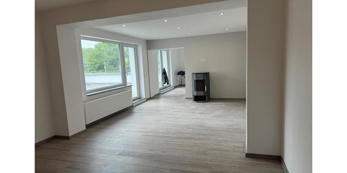 Erdgeschoßwohnung Ennepetal - 3 Zimmer, 110 m&sup2;, 840&euro; | Angebot:26636772