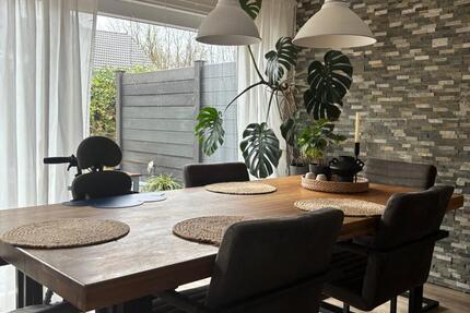 Haus Hückeswagen - 4 Zimmer, 108 m&sup2;, 349.000&euro; | Angebot:25766012