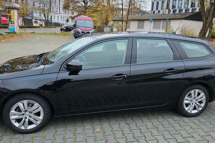 Peugeot 308 149.000 km 8.900 € Wuppertal 42283