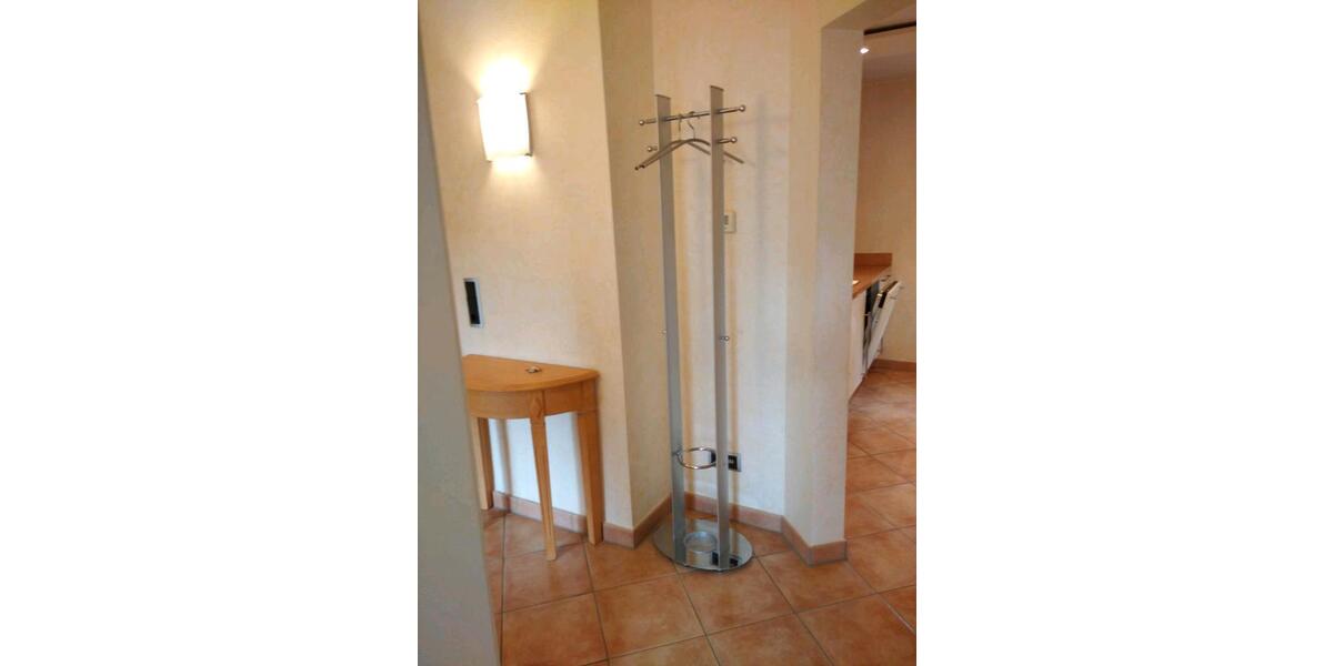 Hochparterre Wuppertal Dönberg - 2 Zimmer, 60 m&sup2;, 620&euro; | Angebot:25794769