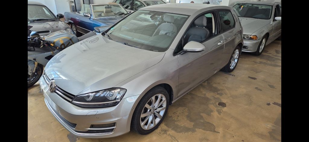VW Golf 106.456 km 12.899 &euro; Bergisch Gladbach 51465