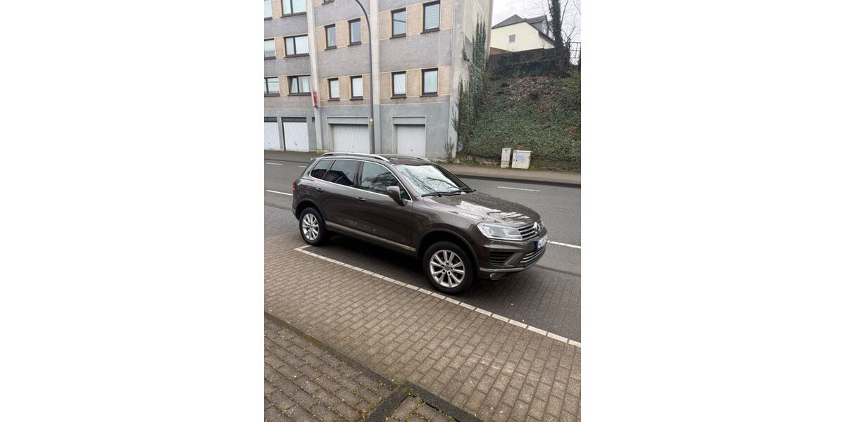 VW Touareg 171.300 km 21.000 &euro; Wuppertal 42369