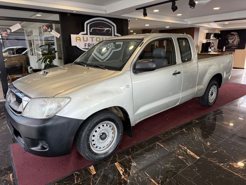 Toyota Hilux 247.237 km 6.450 € Essen 45139