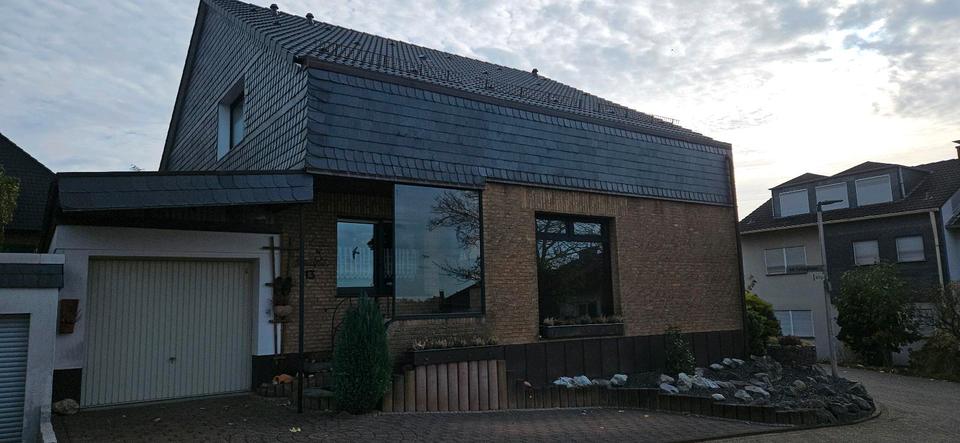 Einfamilienhaus Wülfrath - 6 Zimmer, 200 m&sup2;, 750.000&euro; | Angebot:24459685