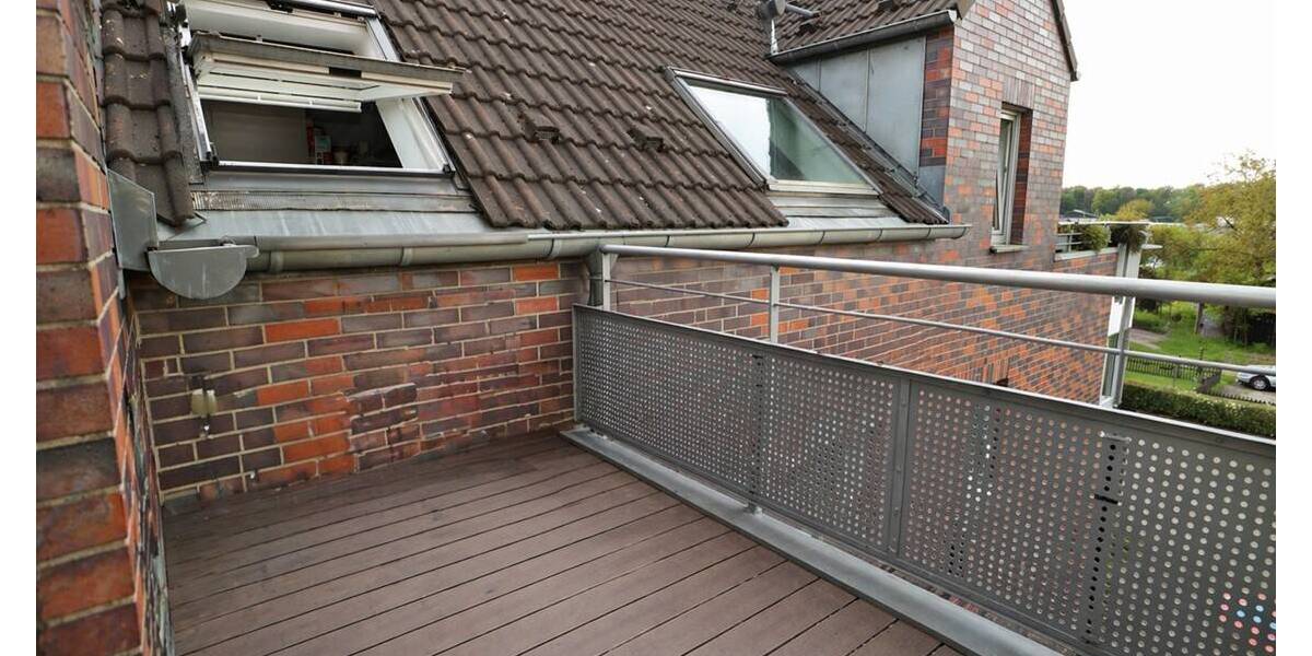 Etagenwohnung Dormagen / Delhoven Delhoven - 4 Zimmer, 107 m&sup2;, 275.000&euro; | Angebot:26453333