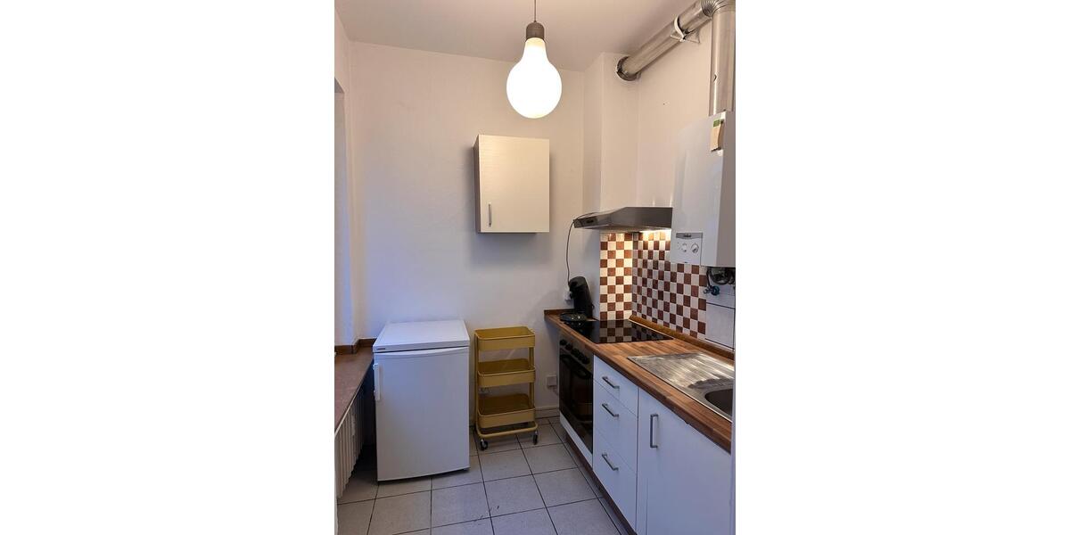 Etagenwohnung Neuss Furth-Mitte - 1 Zimmer, 39 m&sup2;, 1.200&euro; | Angebot:24851451