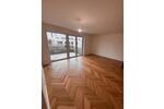 Etagenwohnung Düsseldorf Lörick - 2 Zimmer, 68 m&sup2;, 1.620&euro; | Angebot:26013815
