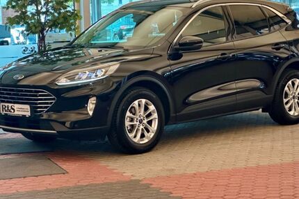 Ford Kuga 31.551 km 23.900 &euro; Köln 50769