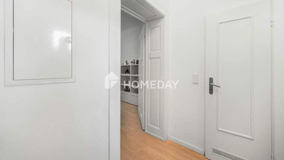 Vollständig modernisierte Altbauwohnung mit Terrasse in bester Lage von Düsseldorf-Eller 2 zimmer