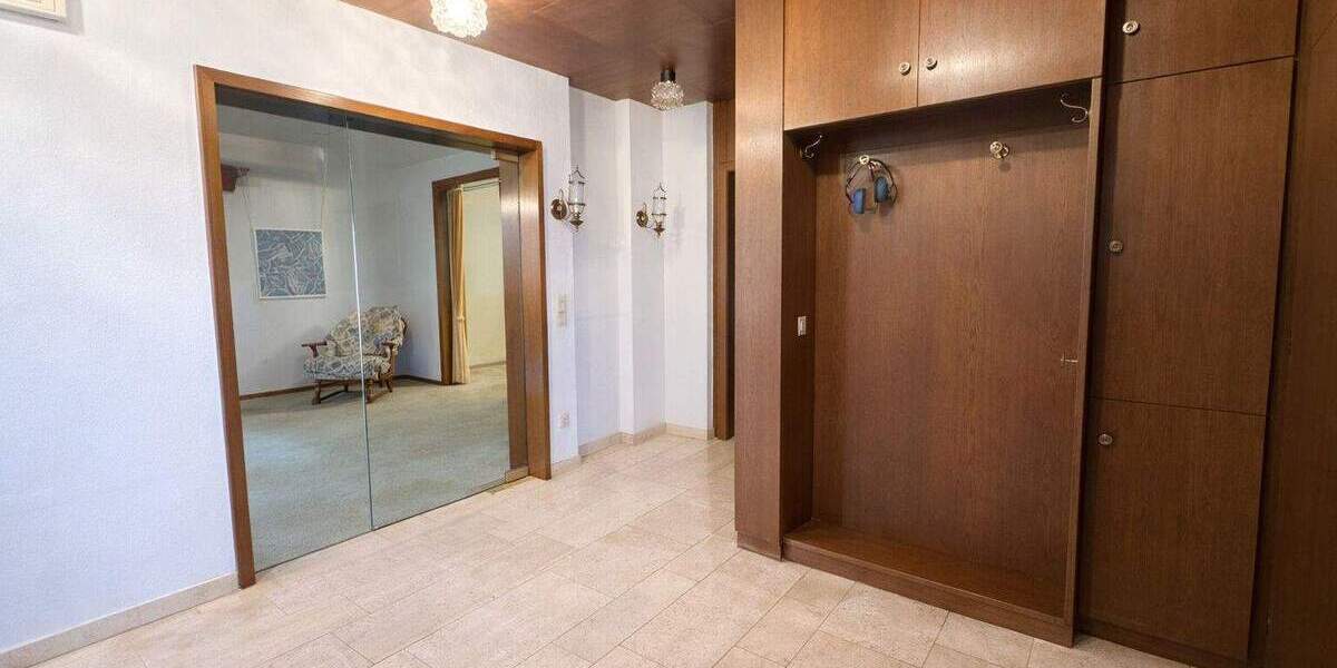 Einfamilienhaus Hilden Kalstert - 8 Zimmer, 172 m&sup2;, 889.000&euro; | Angebot:24269128