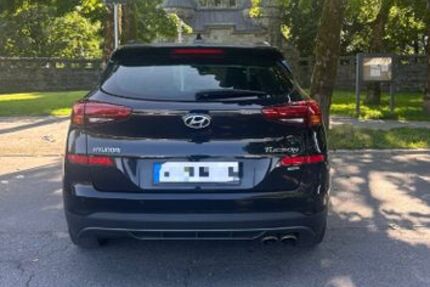 Hyundai TUCSON 118.000 km 19.900 € Remscheid 42857