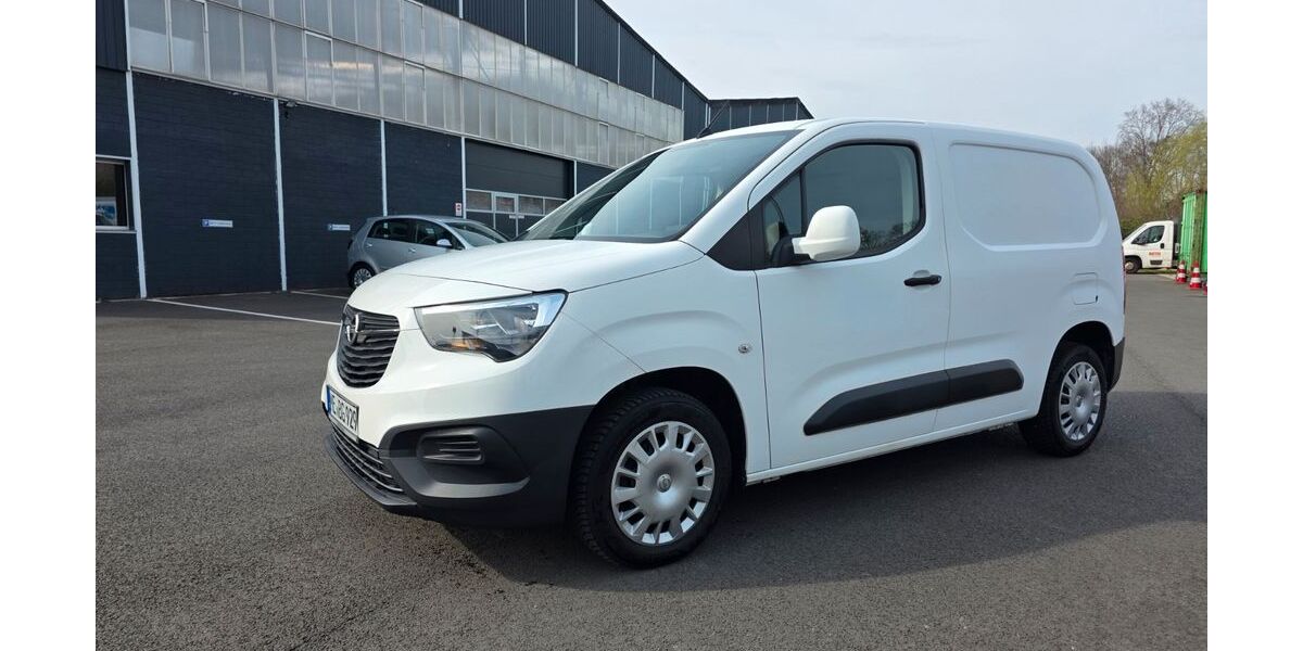 Opel Combo 47.640 km 9.999 &euro; Solingen 42699