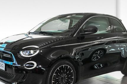 Fiat 500e 21.944 km 19.980 € Remscheid 42855