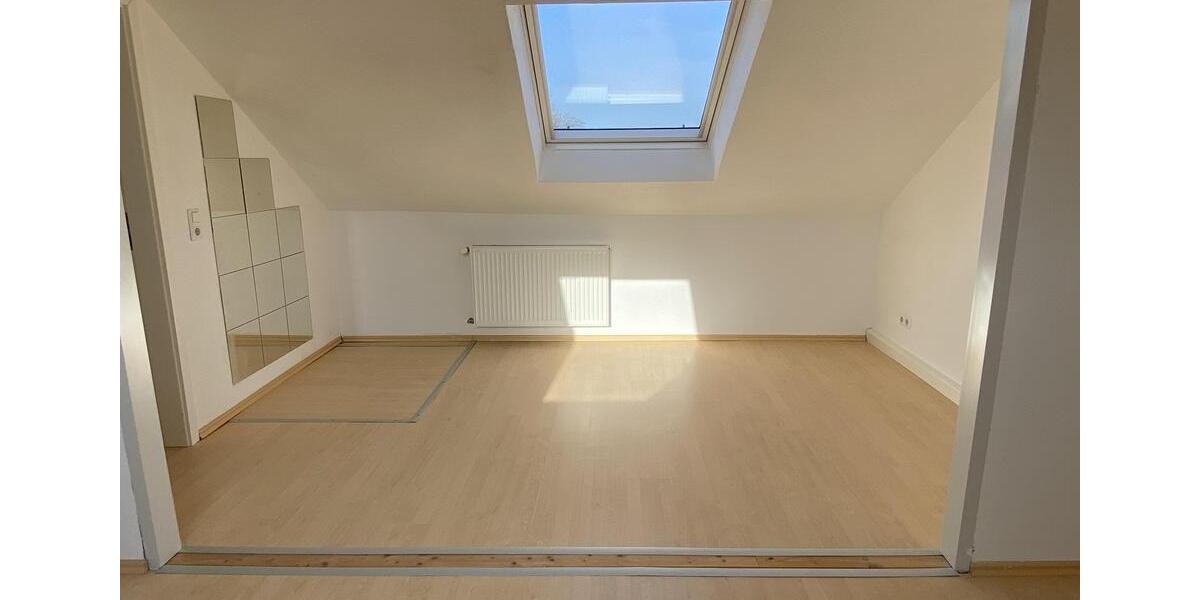 Erdgeschoßwohnung Hückeswagen - 5 Zimmer, 95 m&sup2;, 1.195&euro; | Angebot:25433183